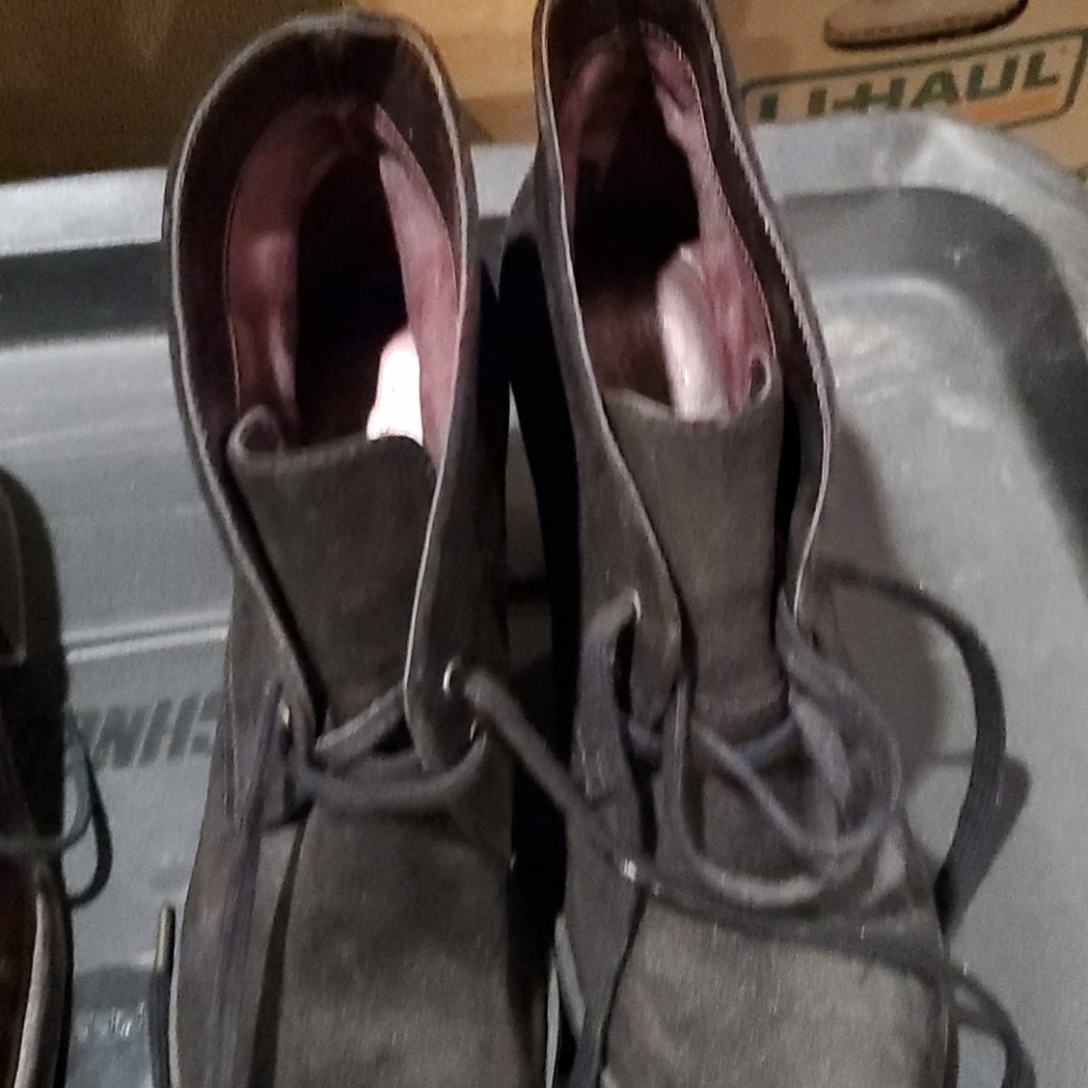 Ladies shoes